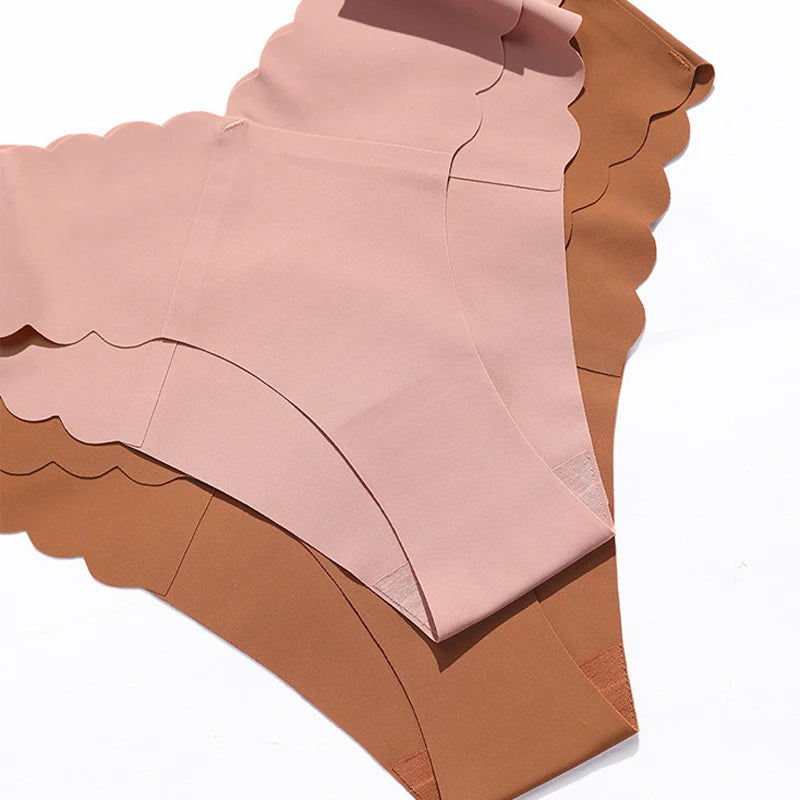 Sexy Women Ice Silk Panties Low-Rise Elasticity Lingerie Female G String Underwear Wave Edge Comfortable Thong Intimates